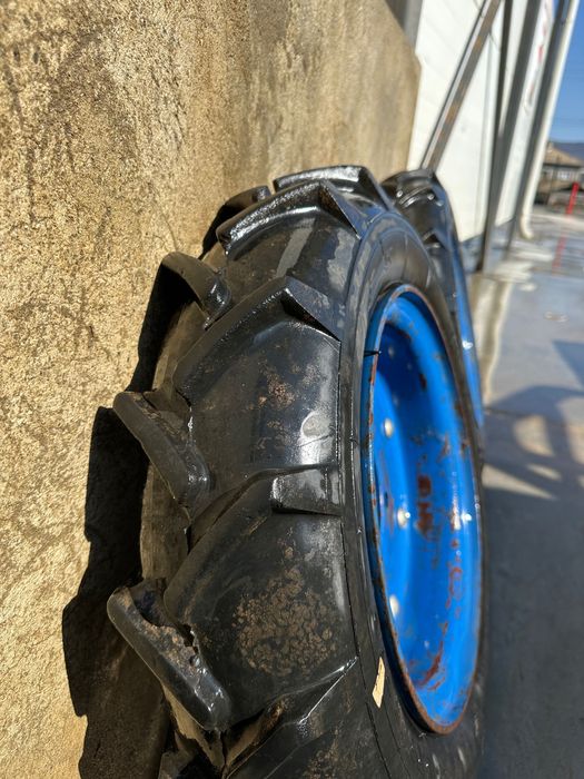 Гуми за мотоблок и плуг