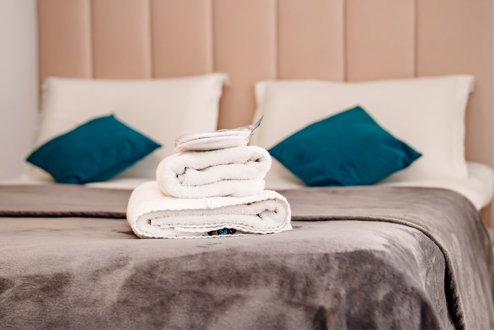 Inchiriez apartament in regim hotelier bloc nou