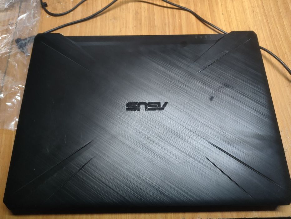 Продам игровой ноут ASUS FX505DT