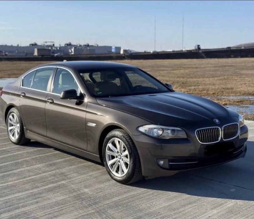 BMW Seria 5 2012 — imagine 2
