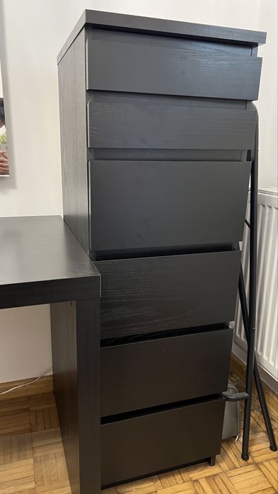 Birou Ikea + comoda cu sertare Ikea Malm