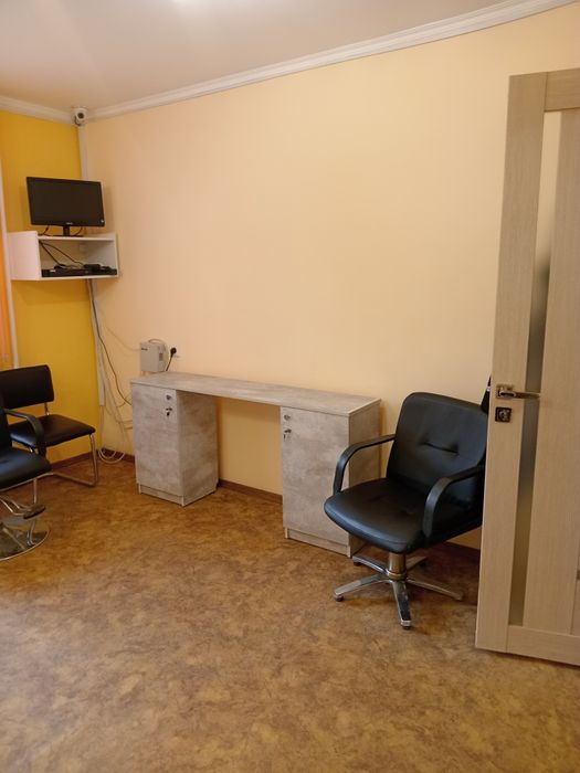 Сдам место мастеру лешмекеру