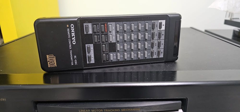 Onkyo Integra DX 6850/Telecomanda! Cd player Excelent!