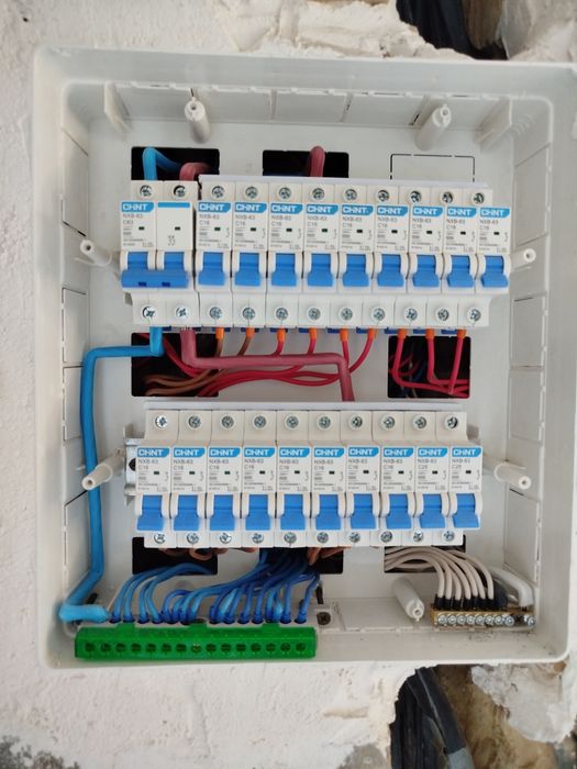 Elektirik ishlarini qilamiz.har xil lustralar va galagenlar padsivetka