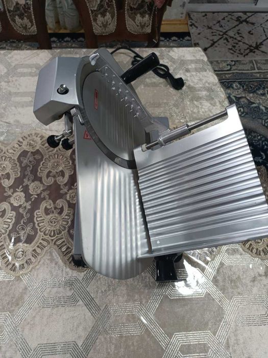 Слайсер янги "Eksi" фирма