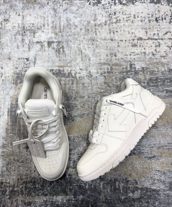 Off-White out of office