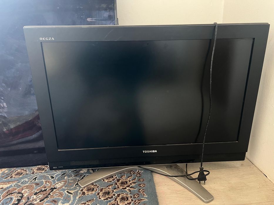 Toshiba продается телевизор