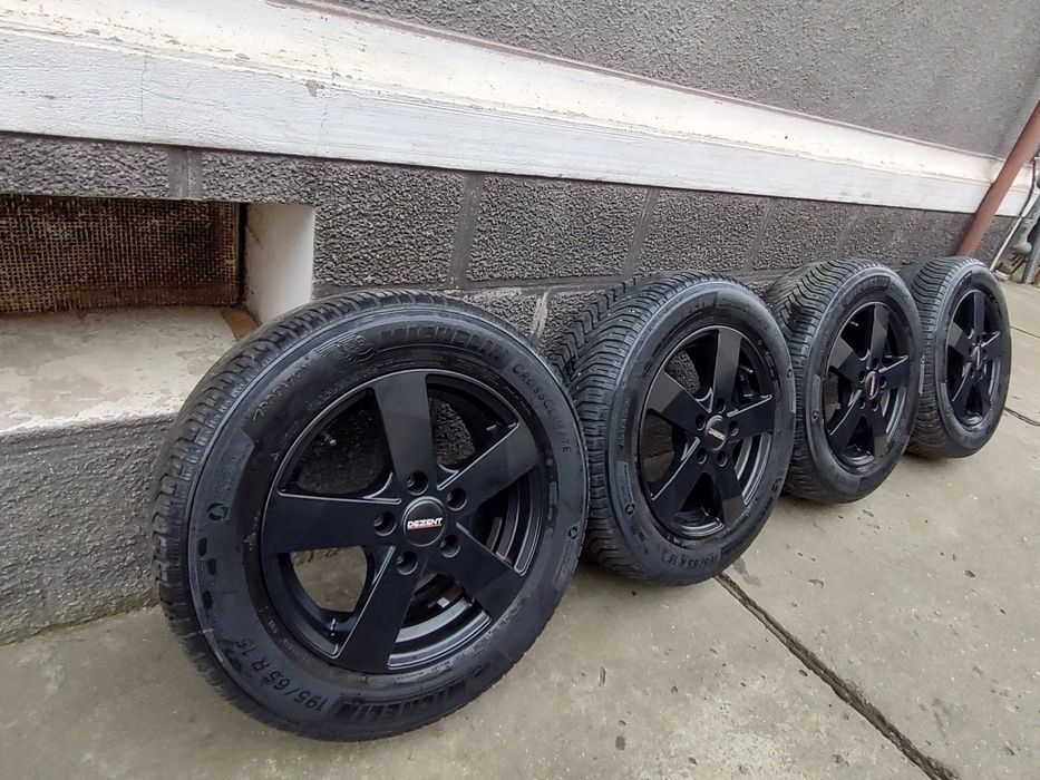 Vând Set Jante Aliaj 5x112 + Cauciucuri 196/65/15 Michelin Golf Passat