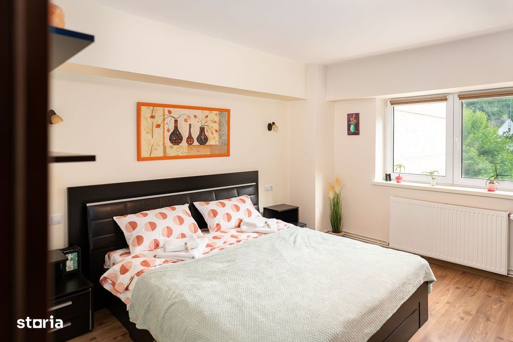 Închiriere apartament 3 camere spațios, priveliște superbă spre pădure