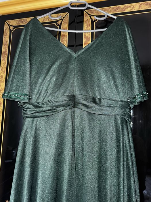 Официална дълга рокля в голям рр