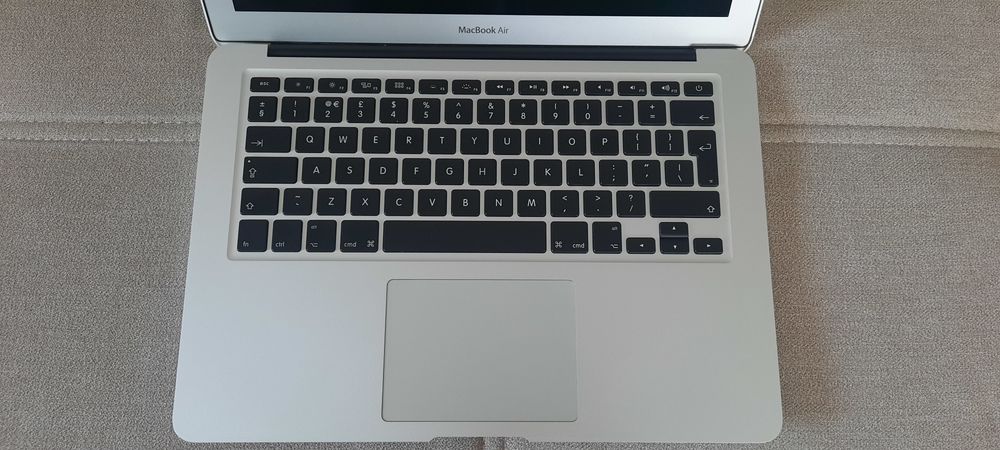 Macbook Air 13" mid 2011