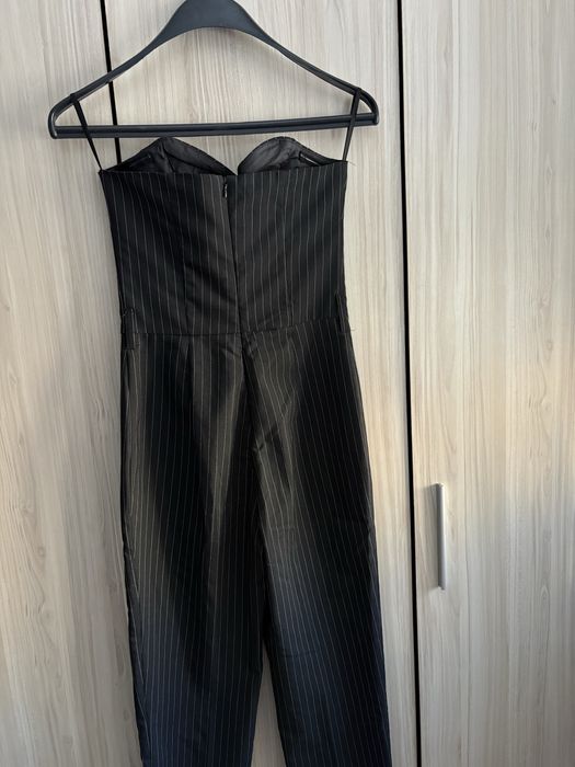 Черен елегантен гащеризон с фино райе