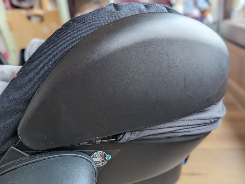 Столче за кола BeSafe izi go