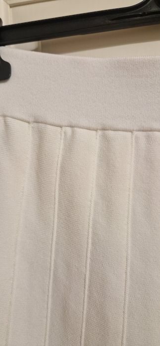 Fusta din tricot  L