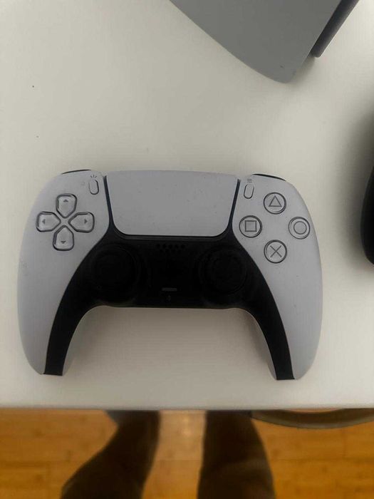PS5 Slim С Дисководом, 2 Геймпадами, 1ТБ, Фифа 25