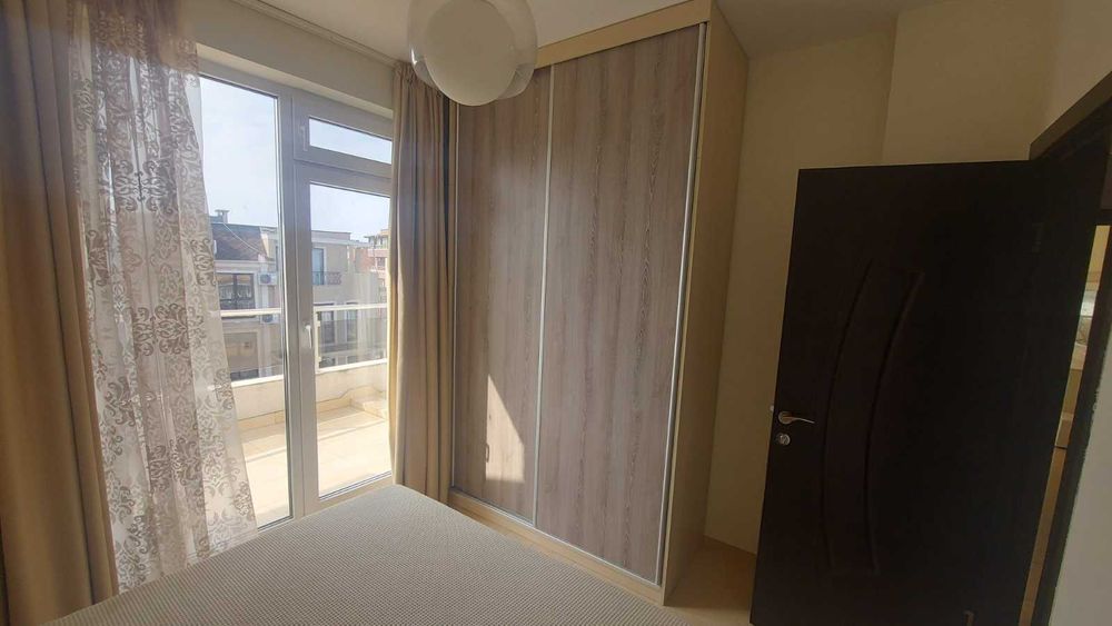 Продава се Четиристаен апартамент в Поморие - 160 кв.м за 1375 €/кв.м - Снимка #11