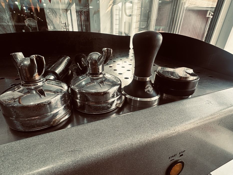 Продаеться топовая кофе машина