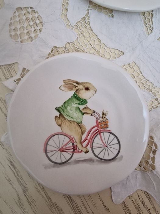 Десертные тарелки. 4 шт