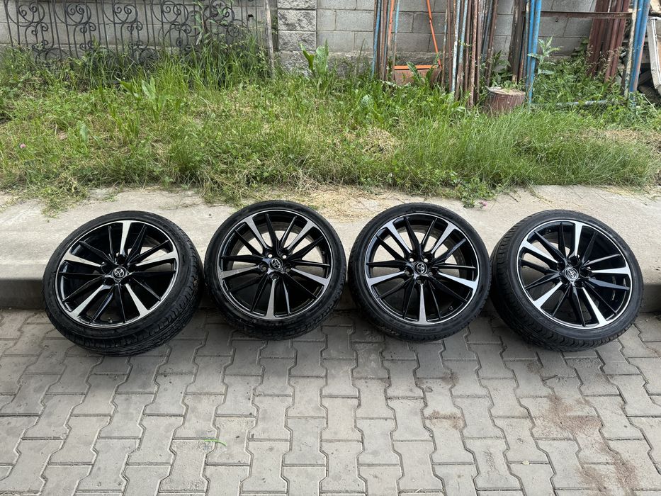 Продам диски на камри 75
