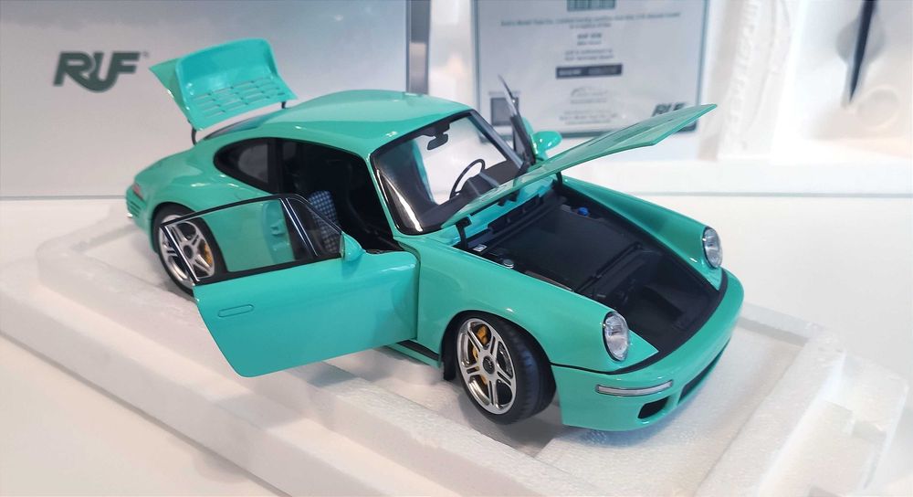 RUF SCR - 1:18 Almost Real