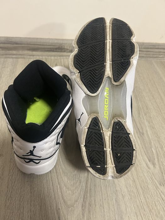 Маратонки Jordan номер 38.5