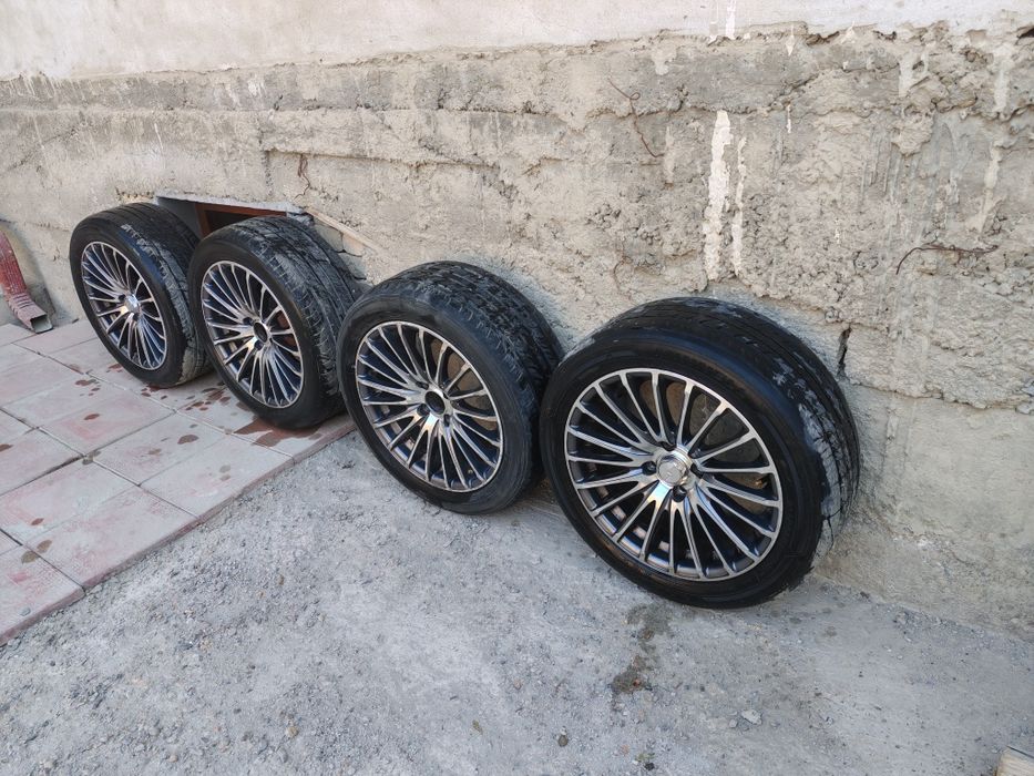 Сотилади сака диск лар