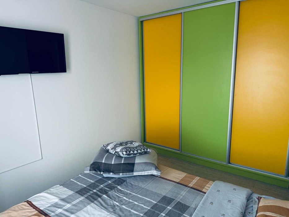 Apartament 3 camere de vanzare