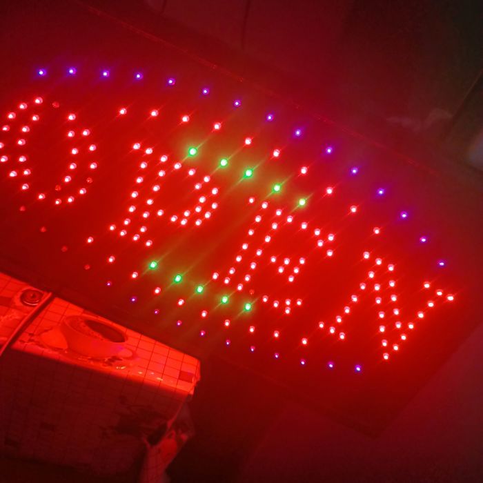 Sotiladi open chiroq narxini kelishamz.  Xach qancha ishlatilmagan