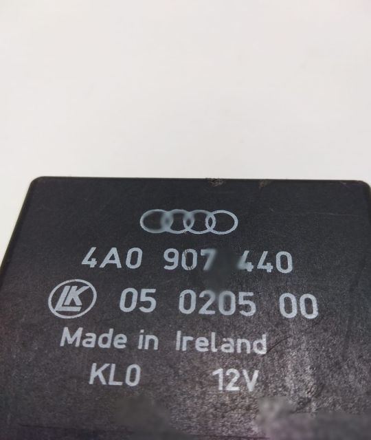 Releu 361  Comanda oglinzi 4A0907440 Audi A6 4B/C5 (facelift) seria