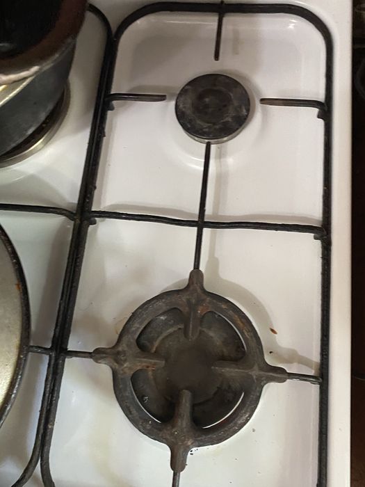 Продам газ плиту