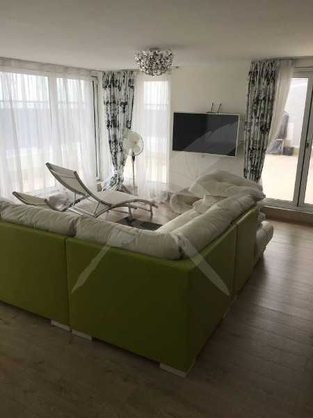 Продава се Многостаен апартамент в Поморие - 280 кв.м за 858 €/кв.м - Снимка #2