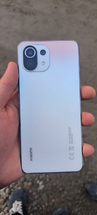 Xiaomi 11 lite  .