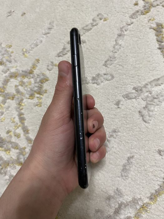 Продам айфон 7!!!