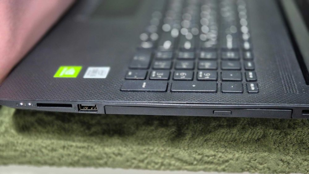Ноутбук HP DA2007NE ( Intel Core i-5 10210U /8Gb Ram / 480 SSD )