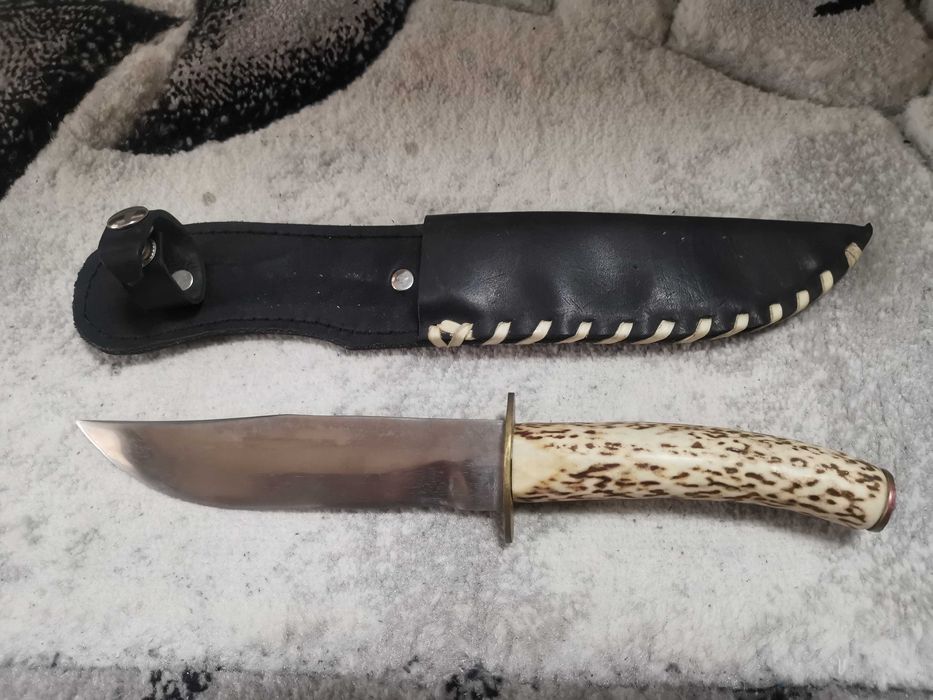 Ръчно изработен кован нож