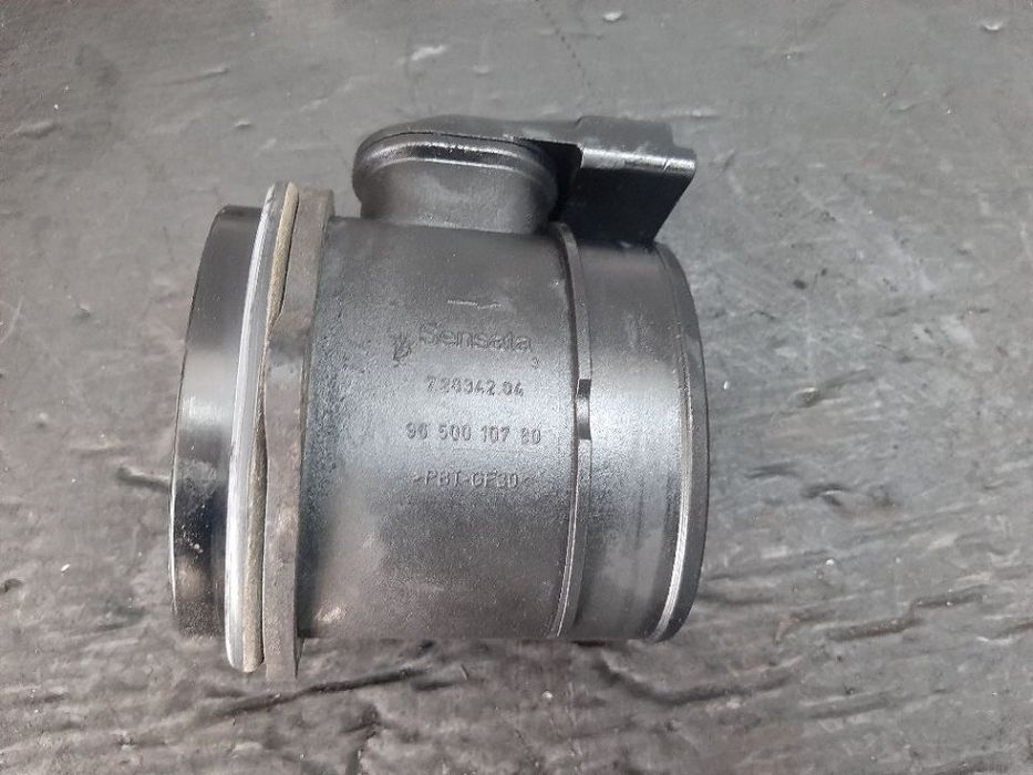 Debitmetru 1.6 hdi citroen xsara berlingo c3 c4 c5 peugeot partner 207 307 308 9650010780