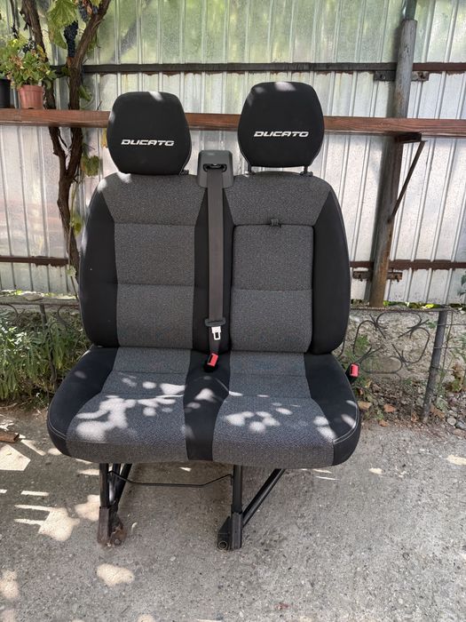Scaune sofer +banchete Fiat Ducato locuri + perete + prinderi complete