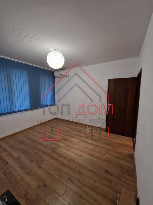 Дава се под наем Офис в Варна, Гранд Мол Варна - 48 кв.м за 306 € - Снимка #9
