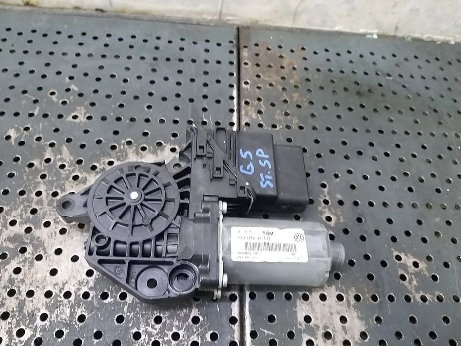 Motoras macara stanga spate vw golf 5 1k 1k4839401d 1k0959703f 994900200 0130821431