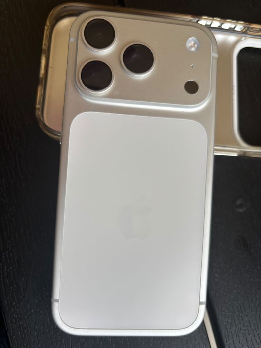 Iphone 17 Pro ca nou inca in garantie