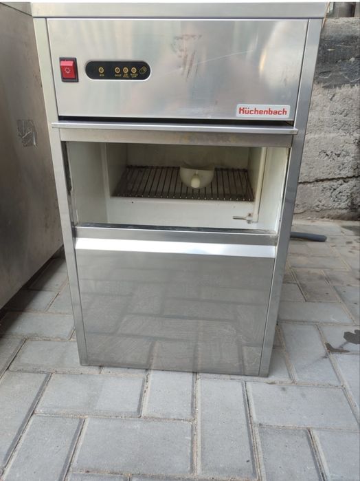 Продам льдогенератор