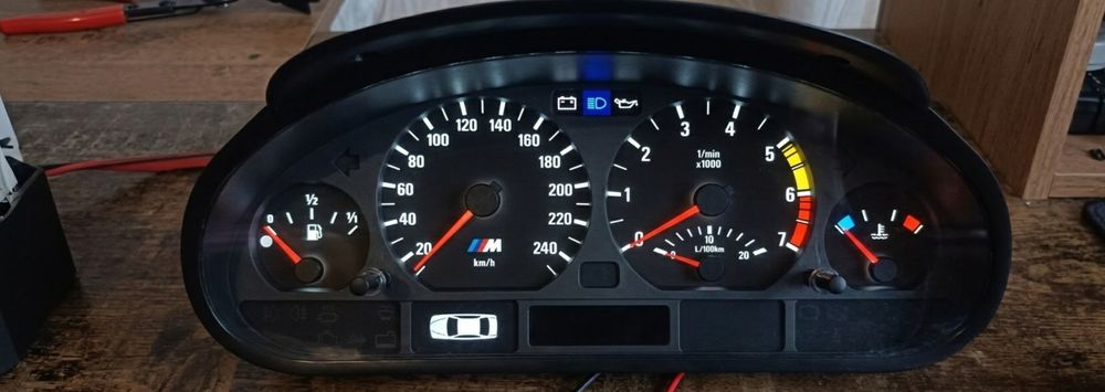 М циферблати за BMW E46 + бяла подсветка | Преработка на табла
