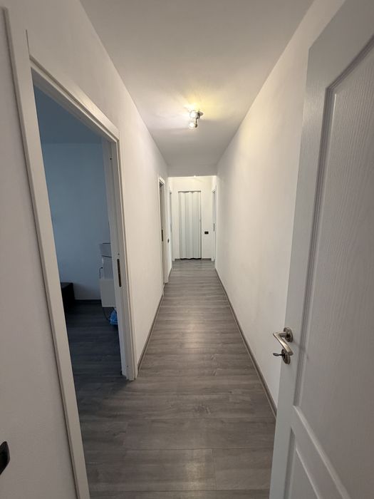 Apartament cu 4 camere