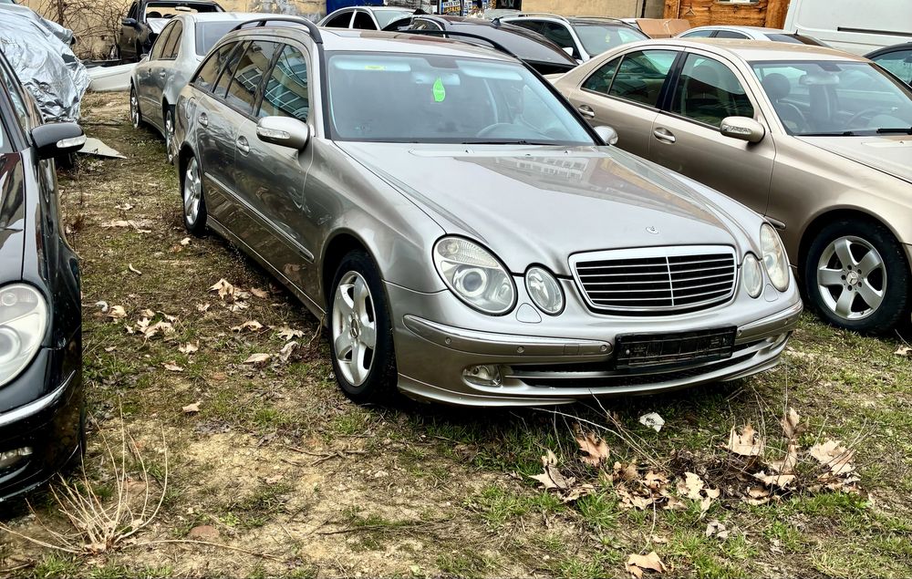 Dezmembrari Mercedes e-class w211