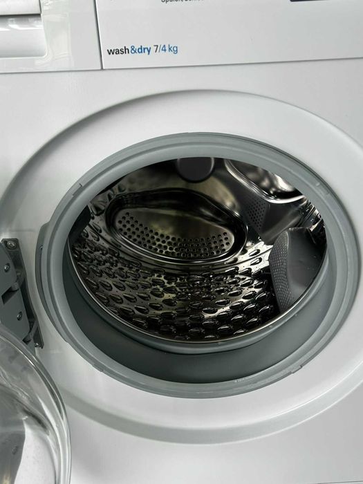 Пералня със сушилня 7 кг Siemens iQ700