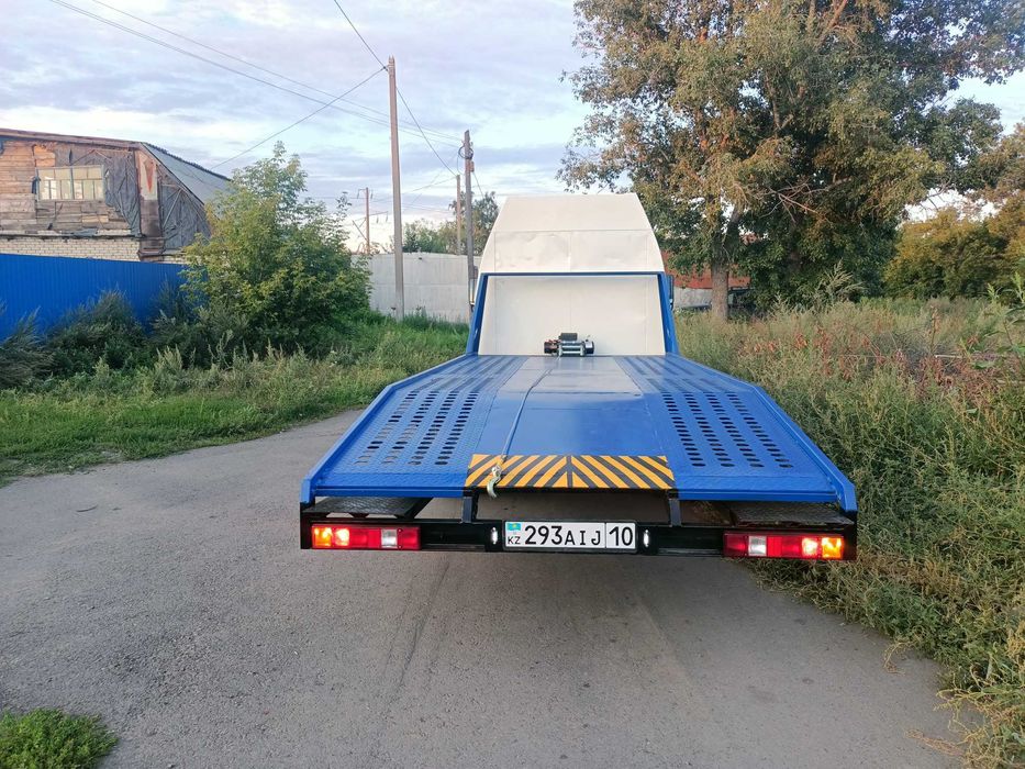 Эвакуатор валдай