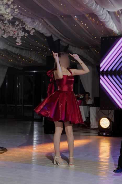 Пышное выпускное платье