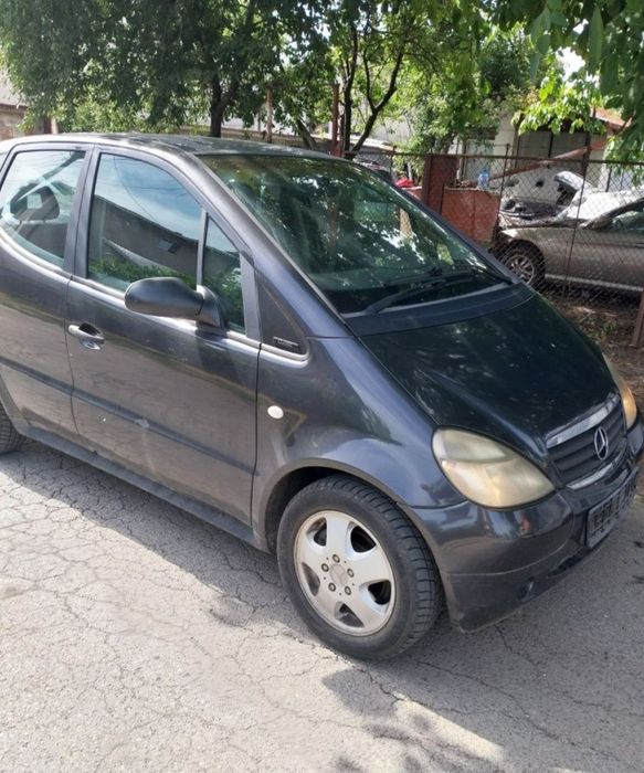 Продавам на части Мерцедес A140 W168 Mercedes Бензин