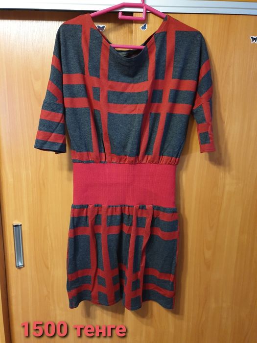 Продам новое платье