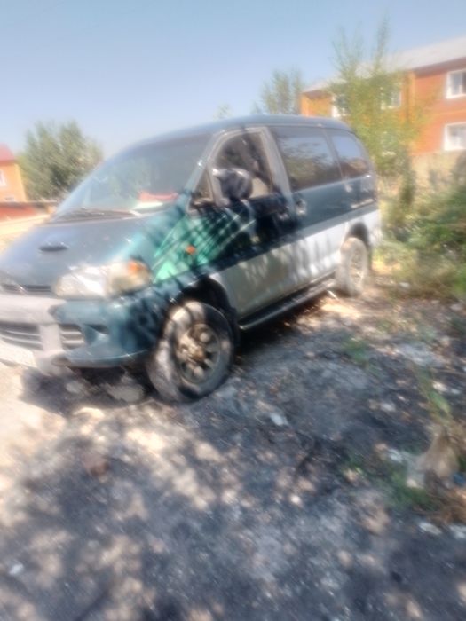 Продам  автомобиль
